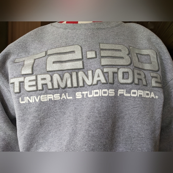 Vintage 90s Terminator 2 3D Universal Studios Promo Sweatshirt, Size Large - Picture 3 of 6
